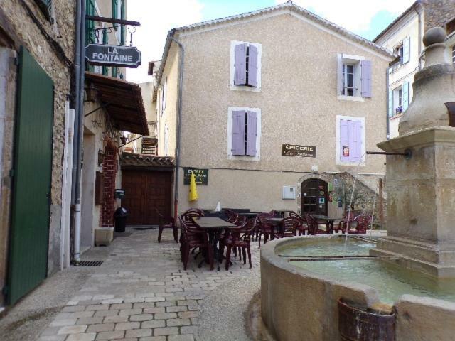 Апартаменты Bougress 2 Saint-Martin-de-Bromes Экстерьер фото